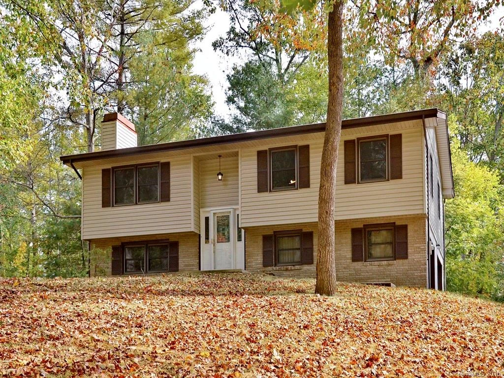 18 Forest Ridge Drive