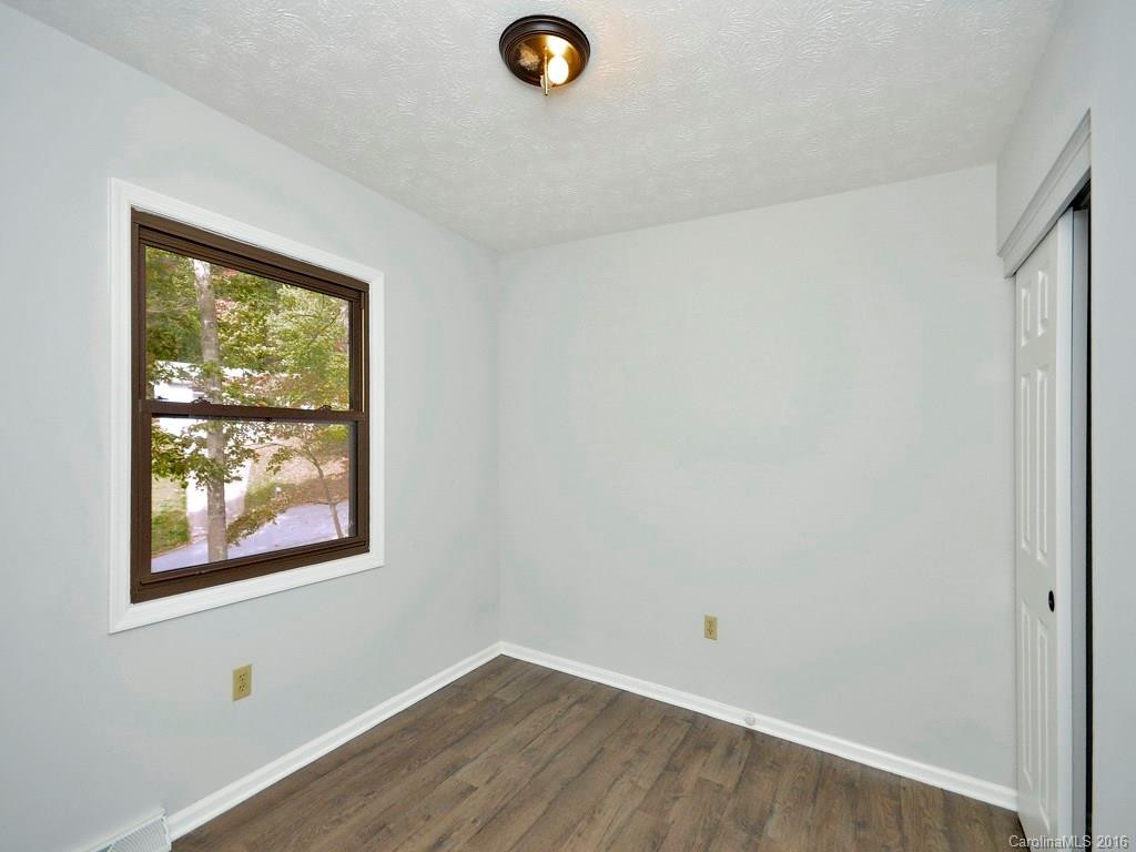 18 Forest Ridge Drive - Photo 9