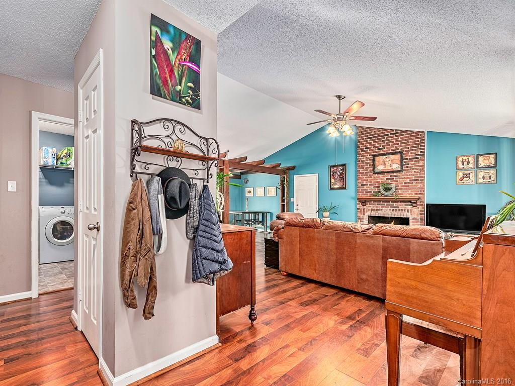 13 Marlwood Court - Photo 3
