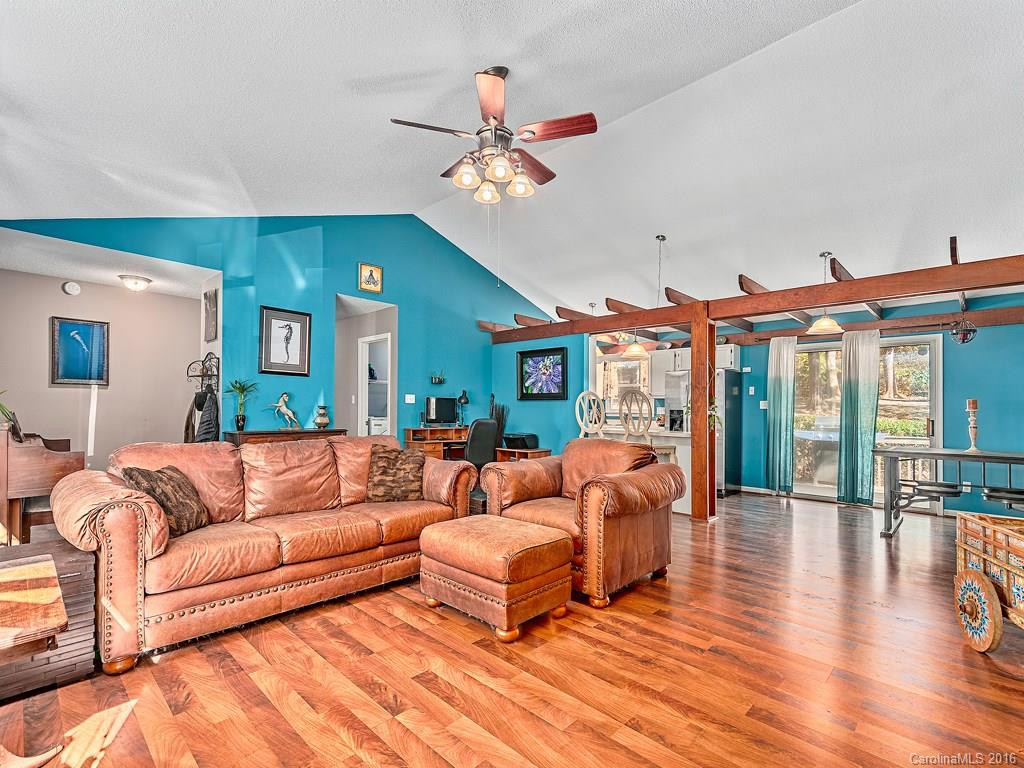 13 Marlwood Court - Photo 4
