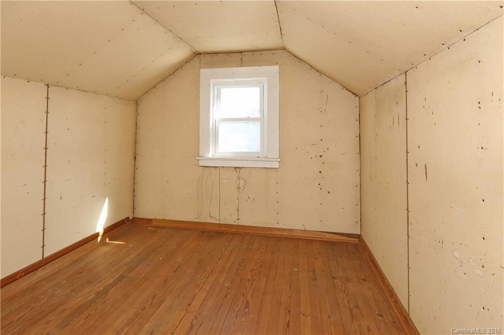 25 Holtzclaw Street - Photo 11