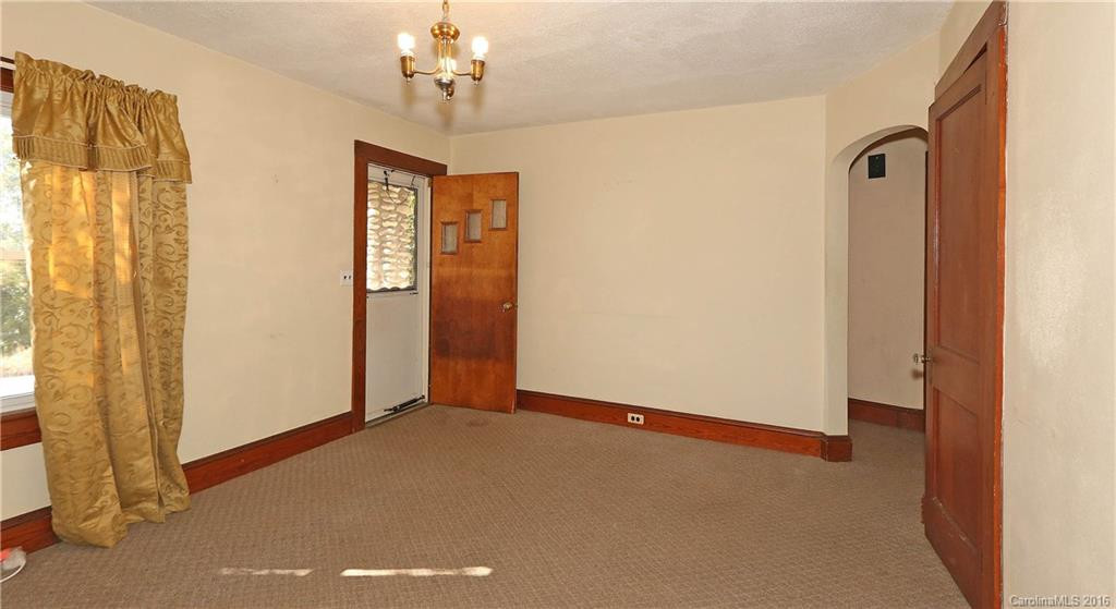 25 Holtzclaw Street - Photo 6