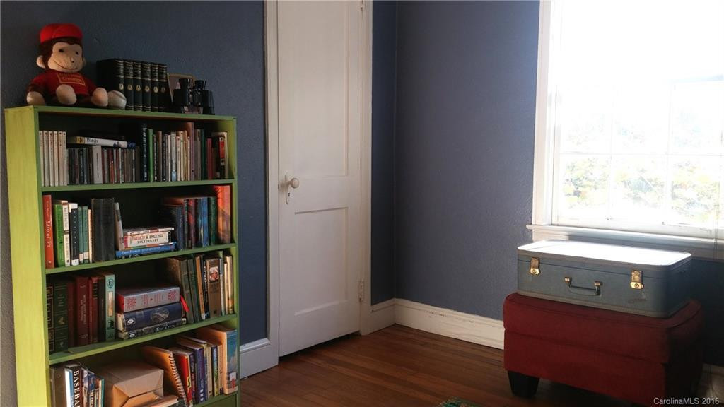 26 Main Street - Photo 11