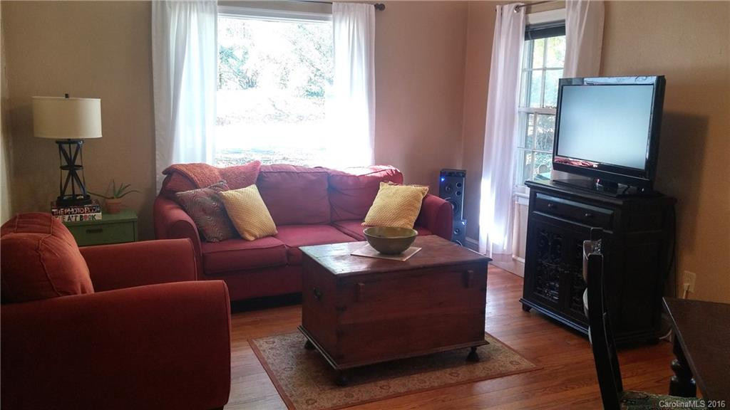 26 Main Street - Photo 5
