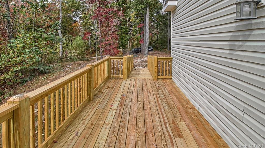 440 Ridgeway Drive - Photo 24
