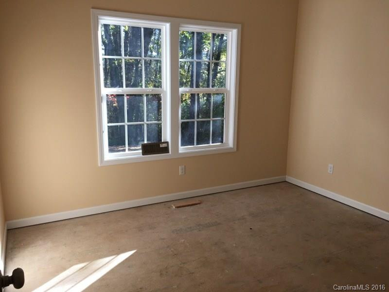 76 North Pointe Road - Photo 12