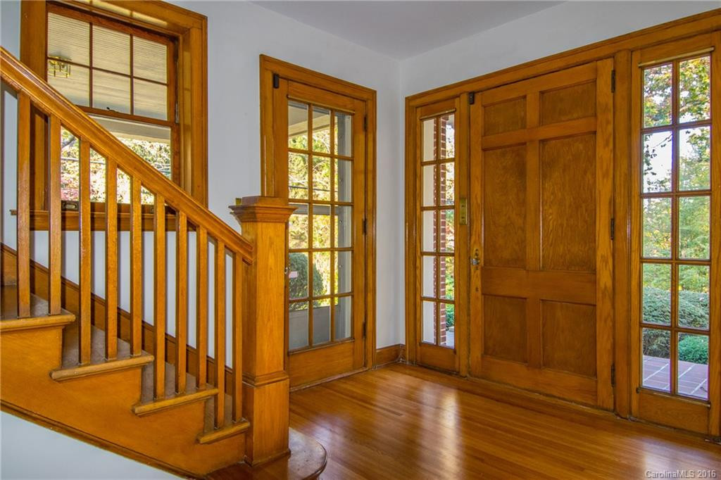 5 White Oak Road - Photo 2