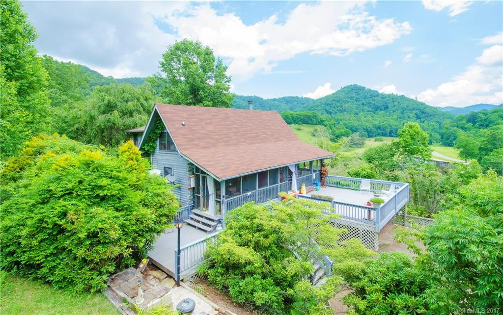 85 Woody Farm Road