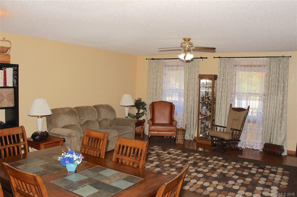 158 Melissa Lane - Photo 11