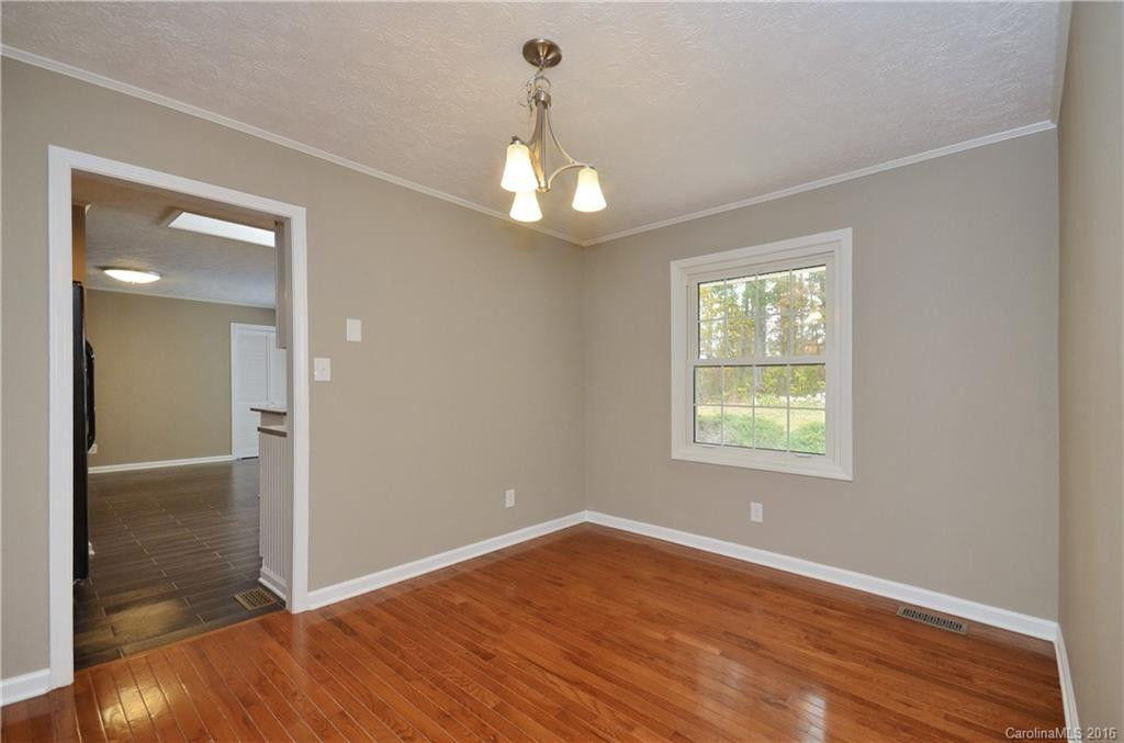 5 Rolling Acres Road - Photo 6