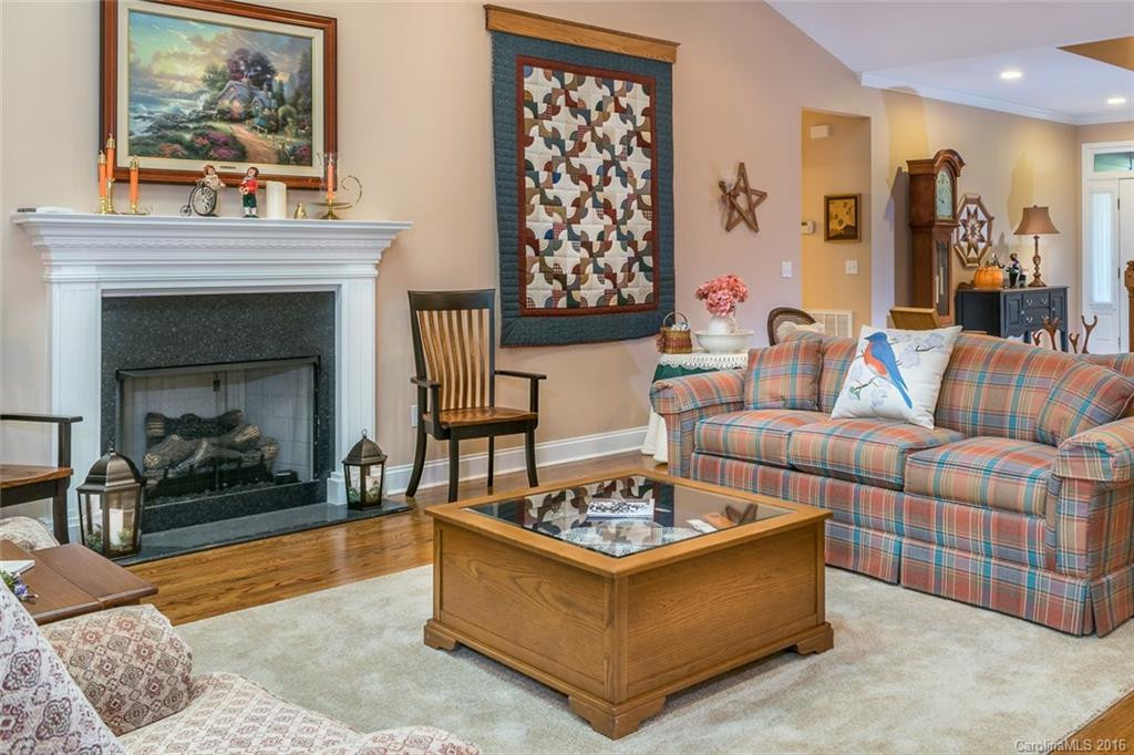 203 Waterside Drive #11 - Photo 5
