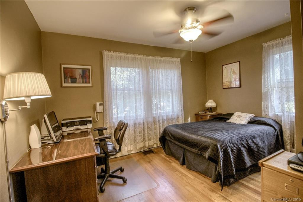 106 Kingsgate Road - Photo 13