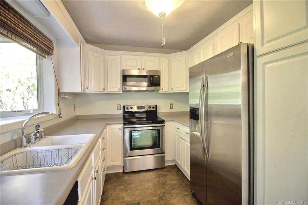 106 Kingsgate Road - Photo 9