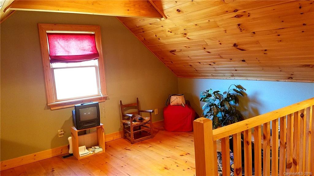 152 Sourwood Lane - Photo 16