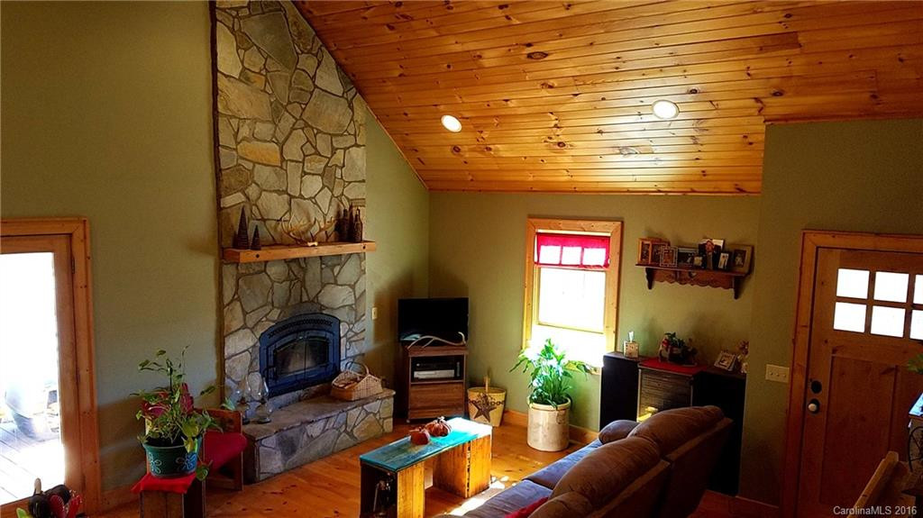 152 Sourwood Lane - Photo 6