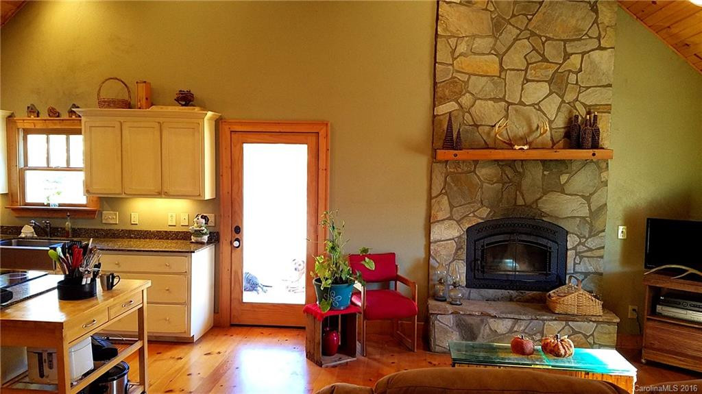 152 Sourwood Lane - Photo 7