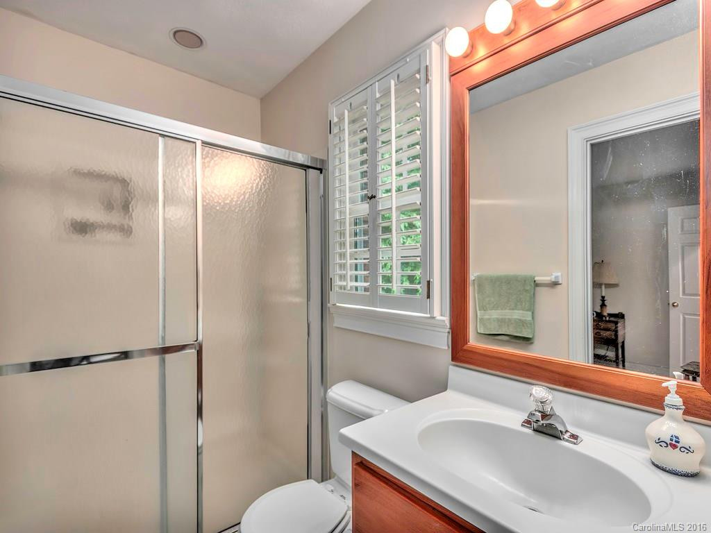 109 Scenic Drive - Photo 16