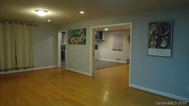 1045 Mountain View Street - Photo 5