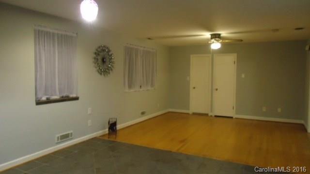 1045 Mountain View Street - Photo 6