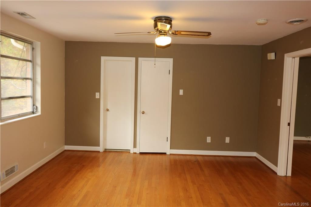 1045 Mountain View Street - Photo 7