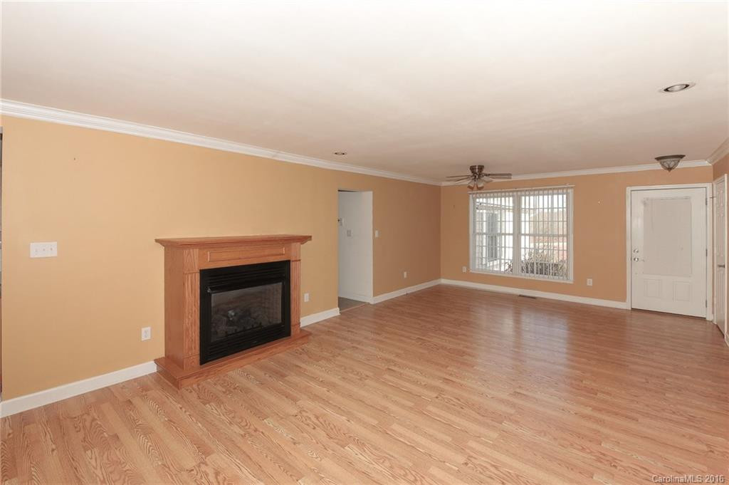 91 Lewis Creek Drive #17 - Photo 2