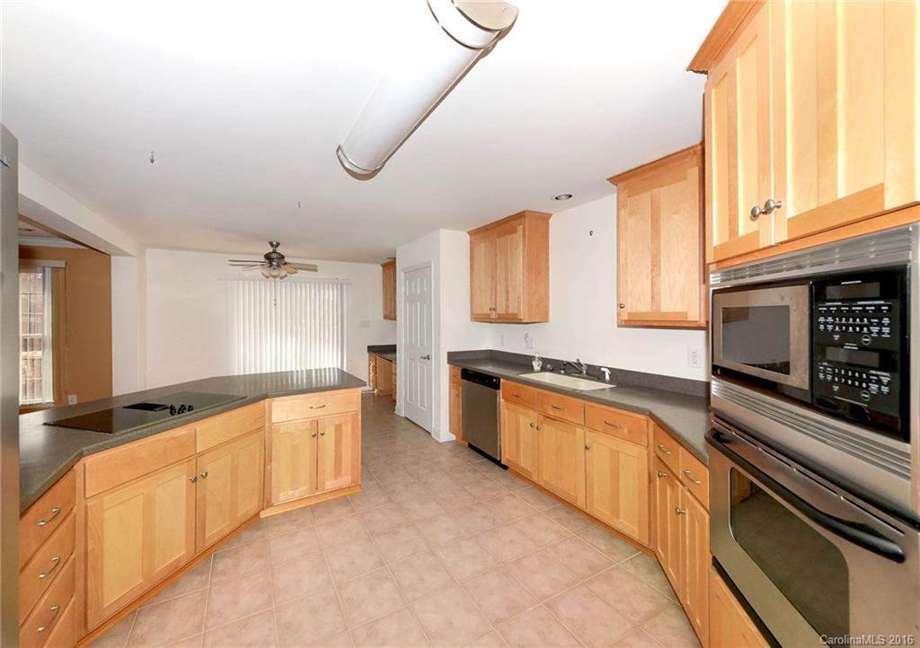 91 Lewis Creek Drive #17 - Photo 7