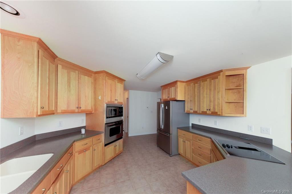 91 Lewis Creek Drive #17 - Photo 8