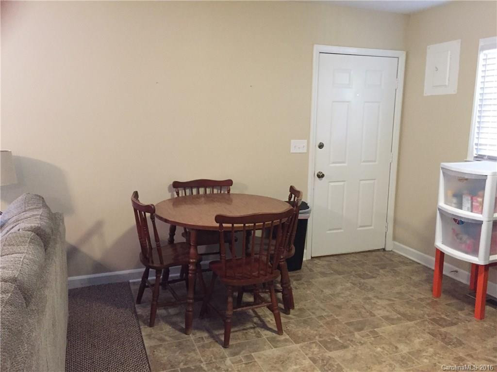 275 Carolina Avenue - Photo 5