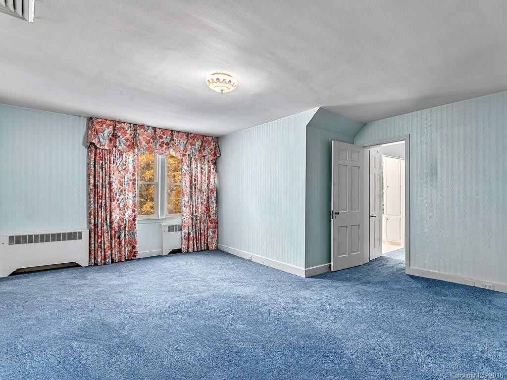 32 Pine Tree Circle - Photo 13