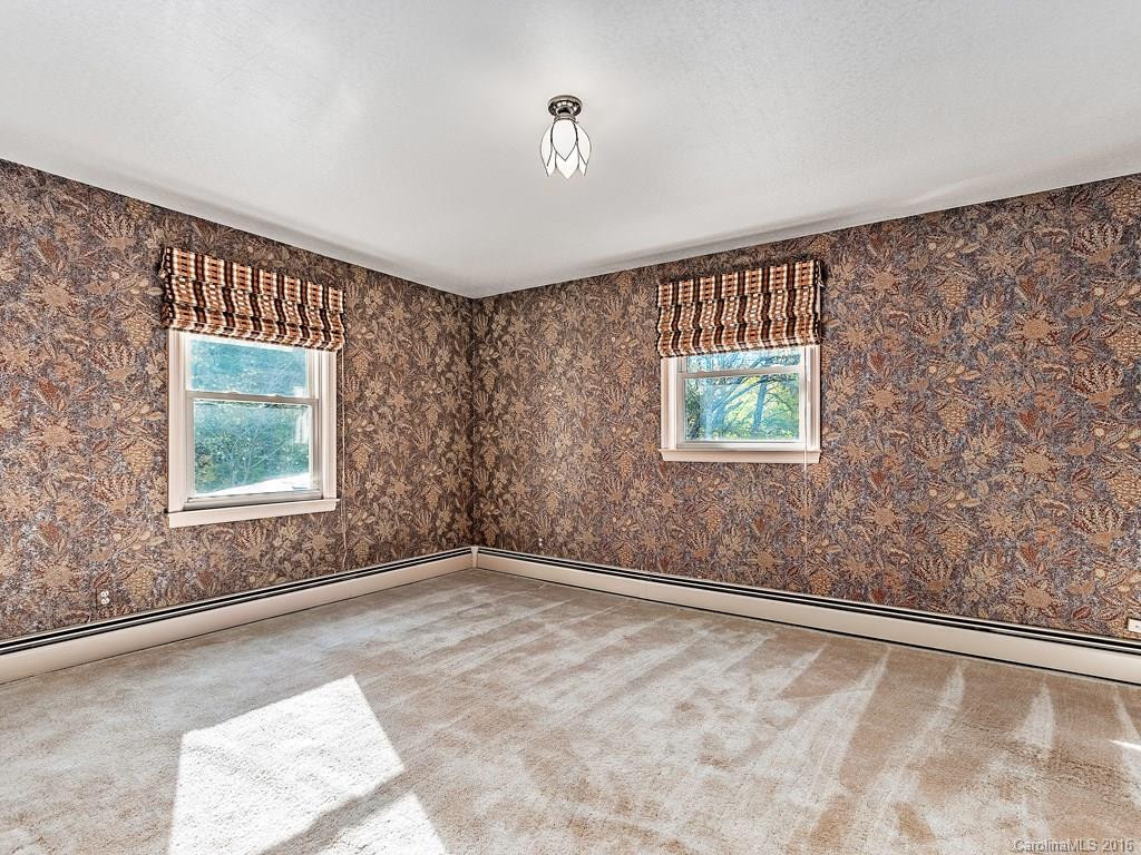 32 Pine Tree Circle - Photo 16