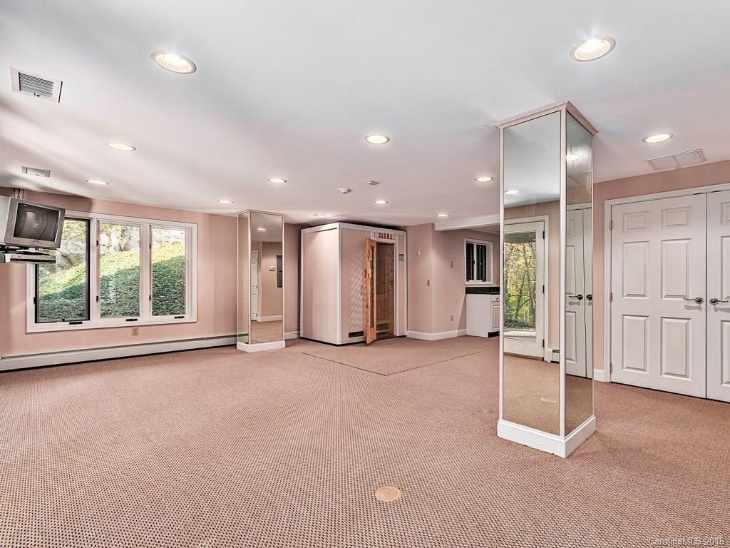 32 Pine Tree Circle - Photo 20