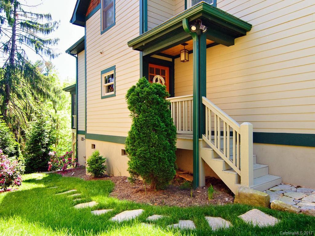524 Clearview Terrace - Photo 2