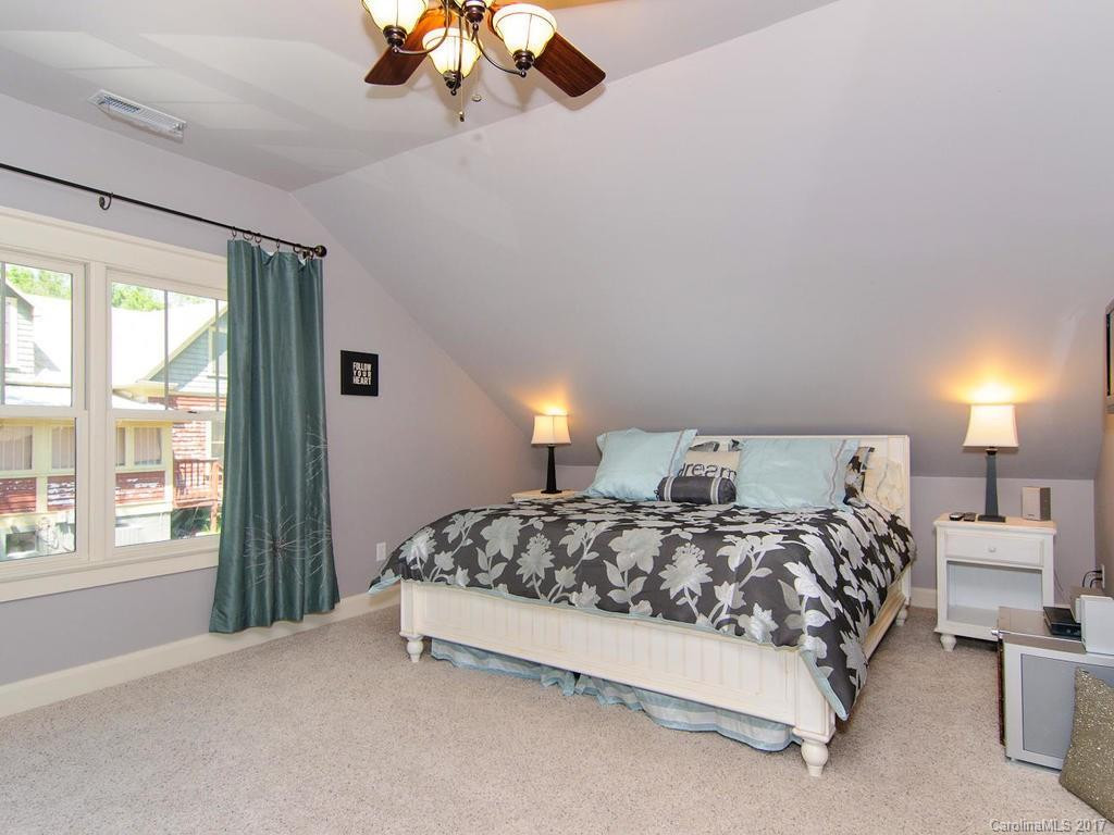 524 Clearview Terrace - Photo 18