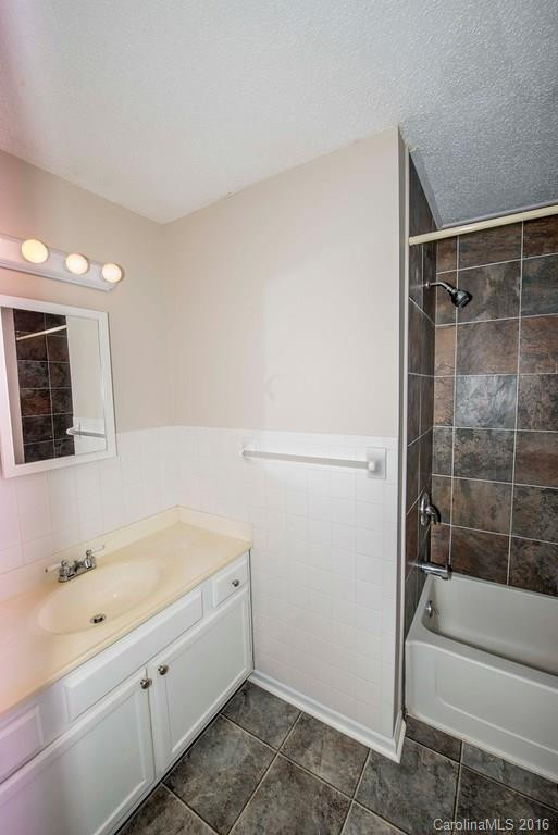 103 Scottlynn Court - Photo 12