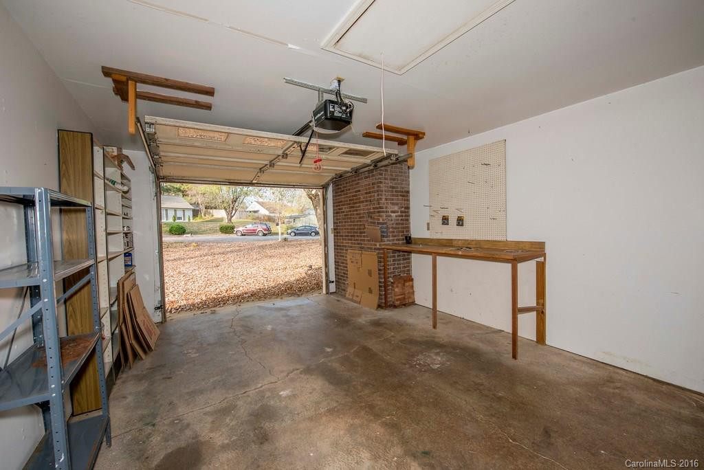 103 Scottlynn Court - Photo 15