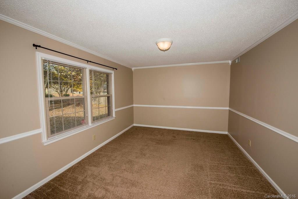 103 Scottlynn Court - Photo 7