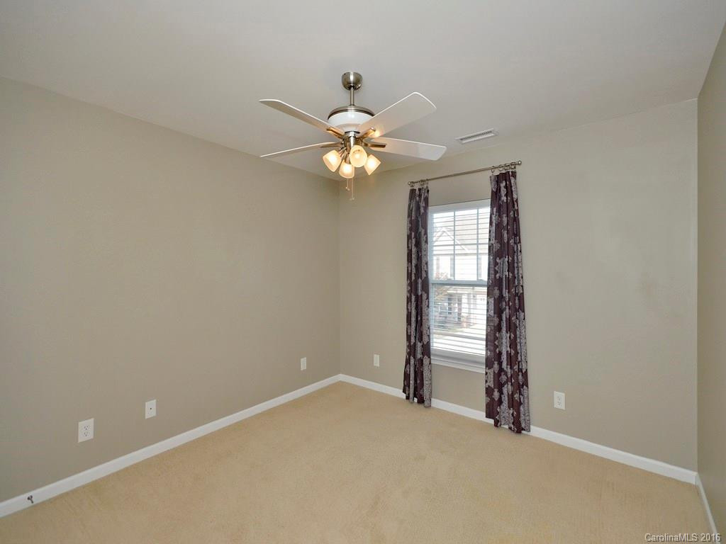 48 Amersham Lane #D-20 - Photo 15