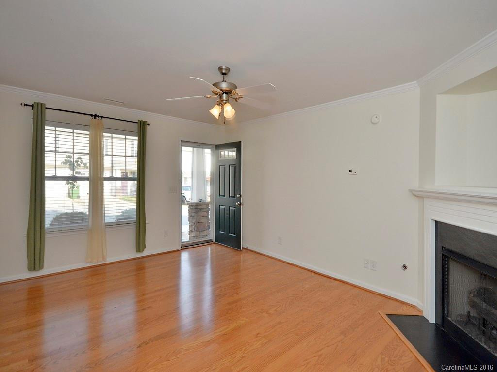 48 Amersham Lane #D-20 - Photo 3