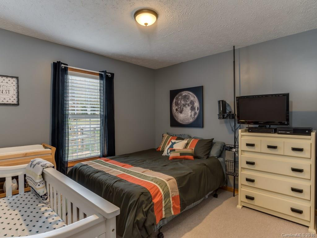8 High Mountain Lane - Photo 12