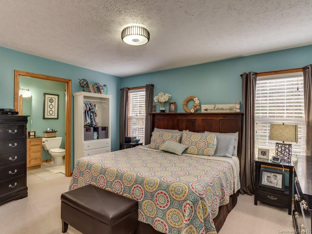 8 High Mountain Lane - Photo 14