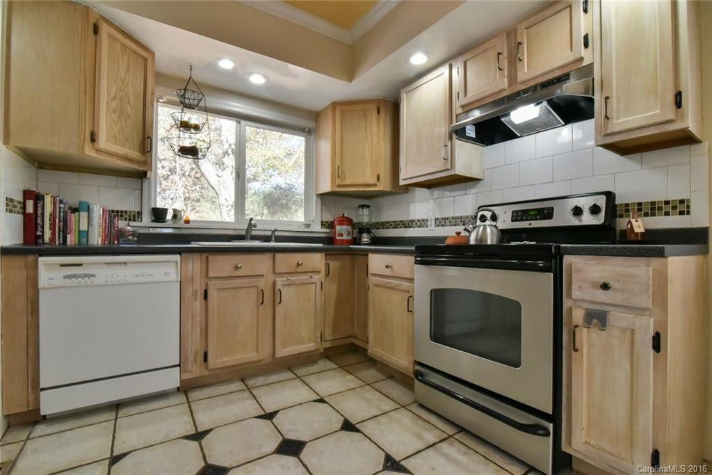 9 Old Starnes Cove Road - Photo 15