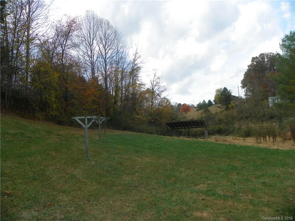 775 Piney Knob Road - Photo 10