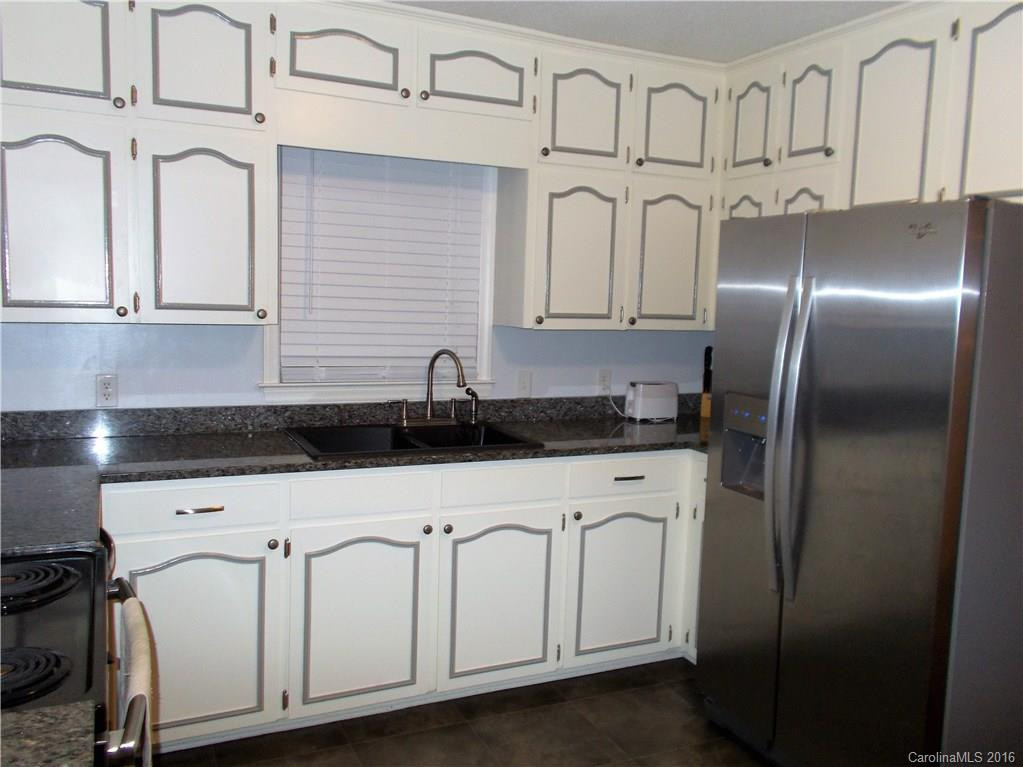 161 Columbus Drive - Photo 11