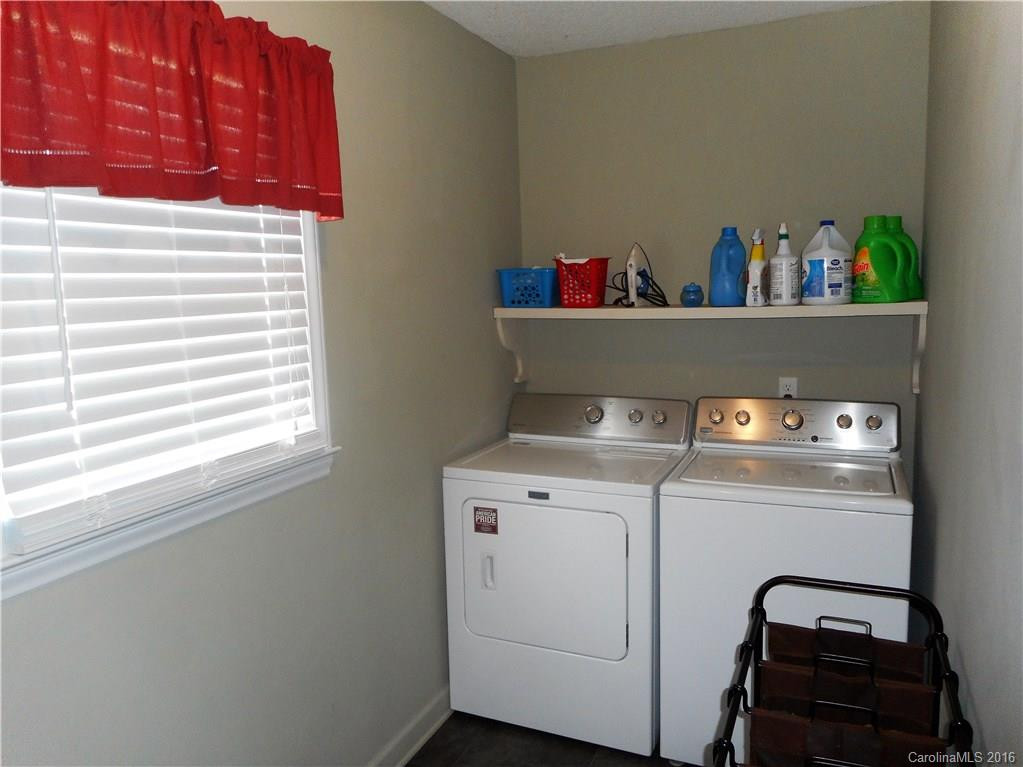 161 Columbus Drive - Photo 12