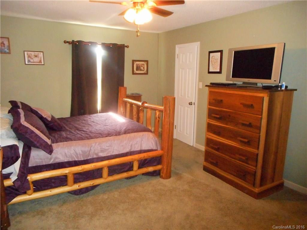 161 Columbus Drive - Photo 13