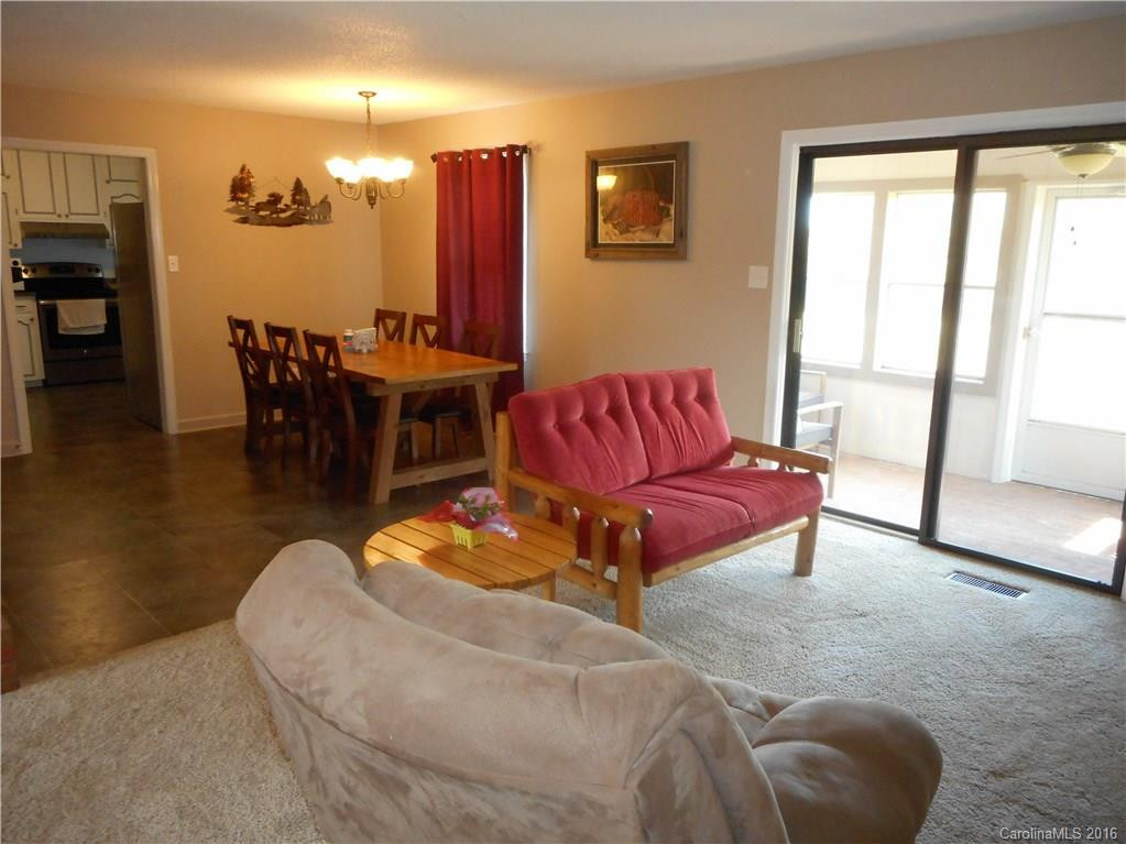 161 Columbus Drive - Photo 8