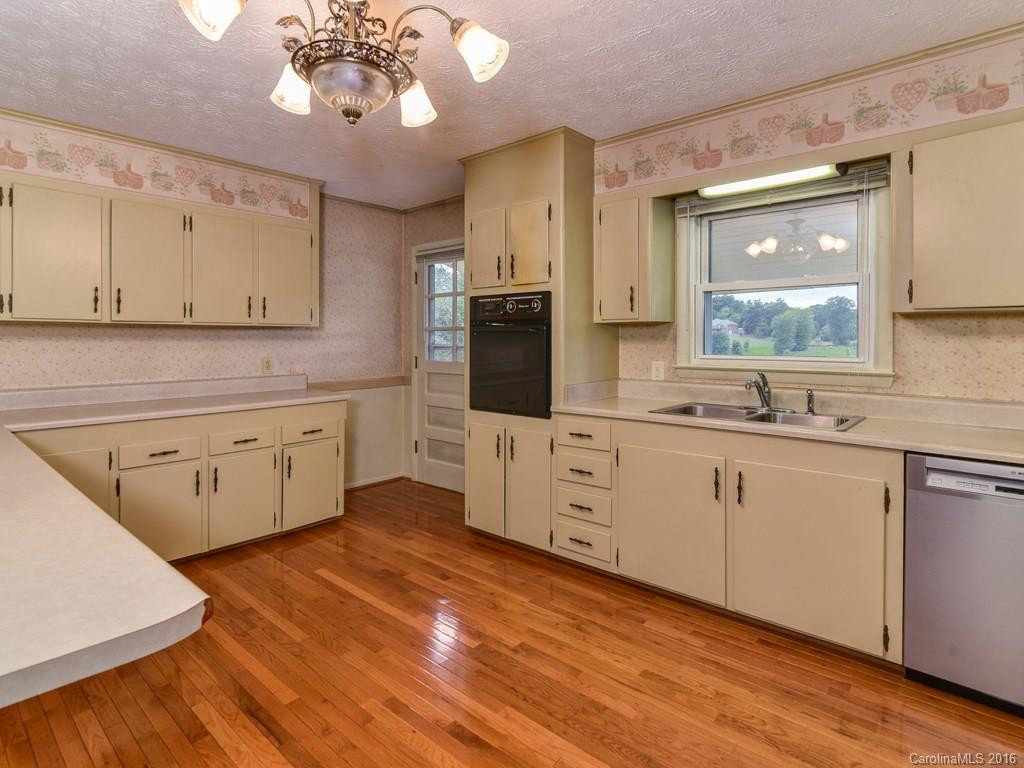 130 Ivy Hill Road - Photo 7