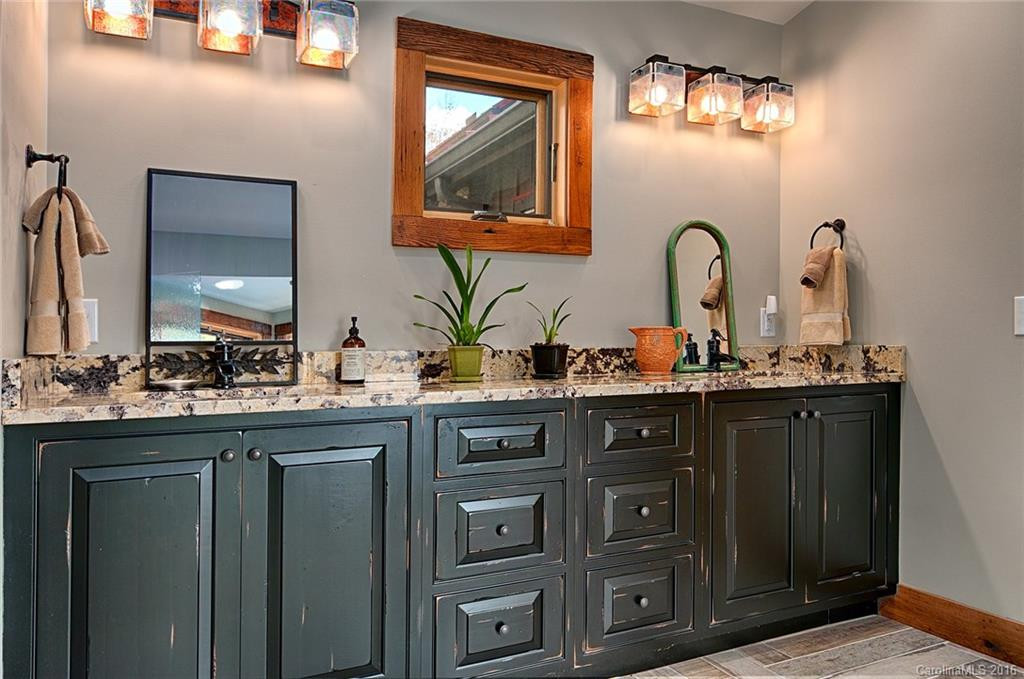 290 Winterberry Drive - Photo 11