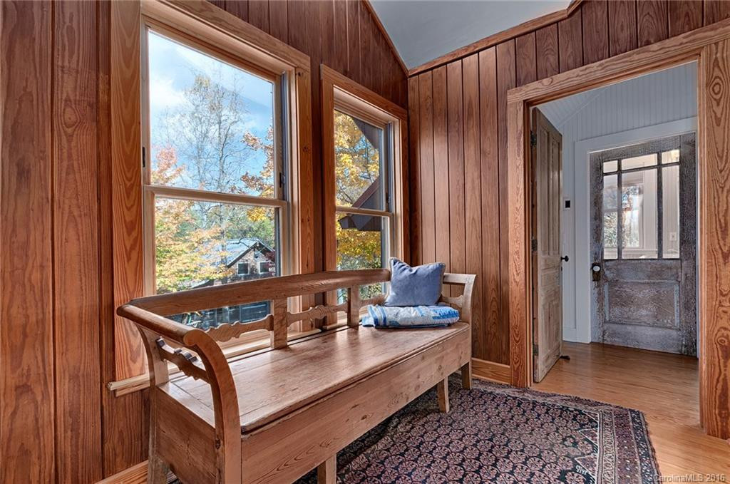 290 Winterberry Drive - Photo 15