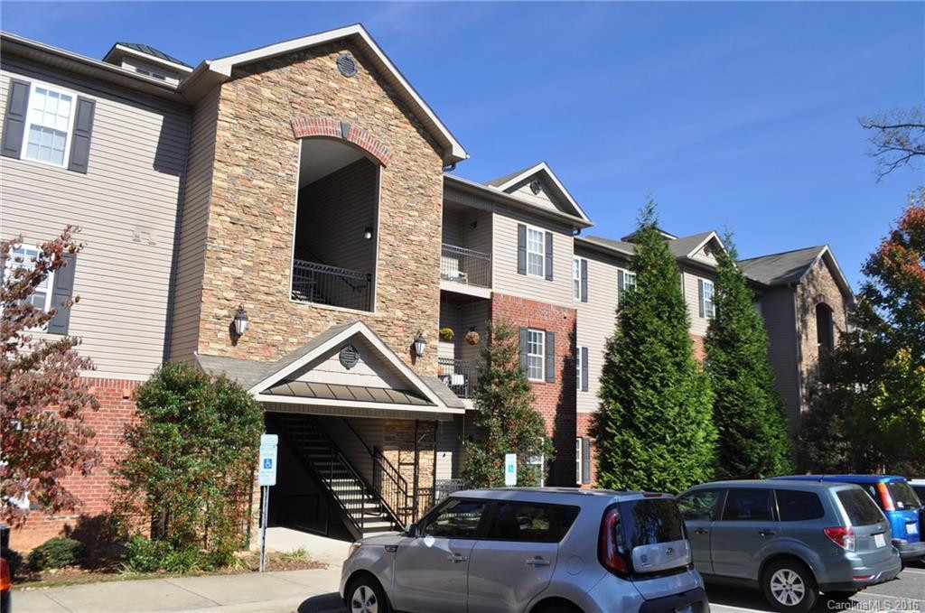 424 Appeldoorn Circle #424